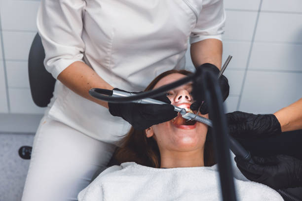 Best Broken or Cracked Tooth Emergency Dentist in Silverton, OR